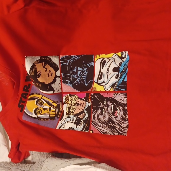 Shirts and a dress that I don't wear any more - Picture 3 of 6